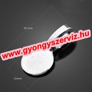Ragasztható fém medál alap. Antik ezüst szín.18.1x9.4mm. 10db.