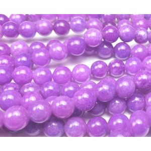 Jade ásványgyöngy. 8mm. Világos lila. 1 szál