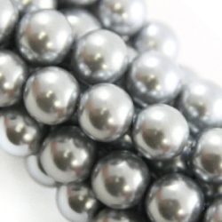 Cseh tekla üveggyöngy. 6mm.Világos szürke. 100db/szál.