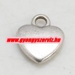 Fém medál, fityegő. Szív. 12x10mm. Antik ezüst szín. 10db.