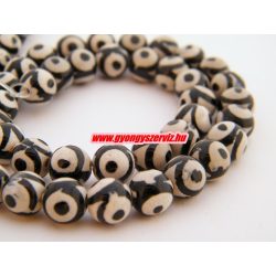 Csiszolt achát ásványgyöngy. 8mm. Fekete kör. 1 szál.