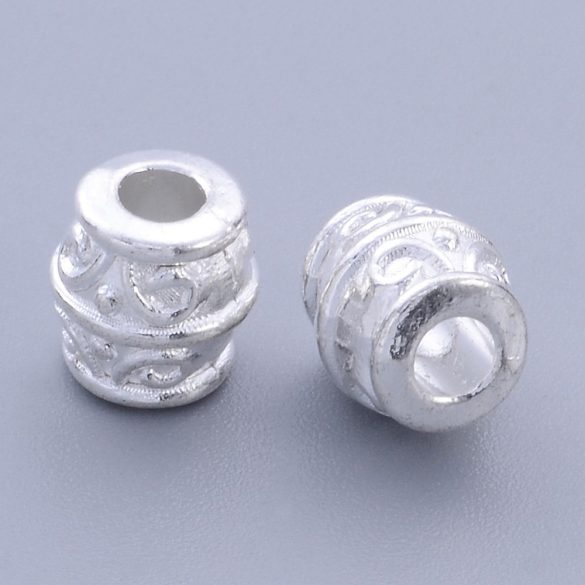 100db. Fém köztes gyöngy. 8x8mm. Ezüst szín.