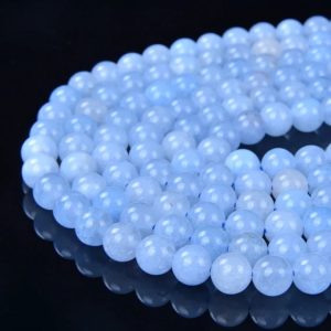 Jade ásványgyöngy. 8mm. Világos " amazonit " . 1 szál.