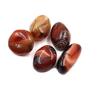 100 gramm. Sardonyx achát ásvány marokkő.