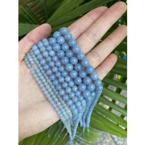 Angelit ásványgyöngy. 8mm. 1 szál.