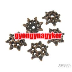   Gyöngykupak. Fém gyöngy. 9x9x2.5mm. Antik réz szín.    100db.