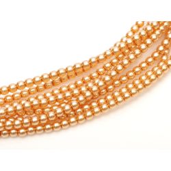   Cseh tekla üveggyöngy. 6mm. Világos rózsaarany. 100db/szál.