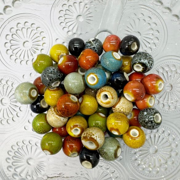 50db. Porcelán gyöngy. 10mm. Mix.