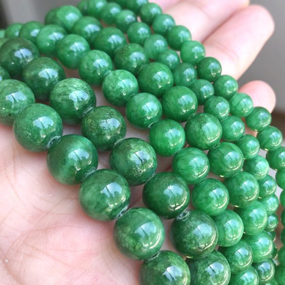 Jade ásványgyöngy. 6mm. zöld.