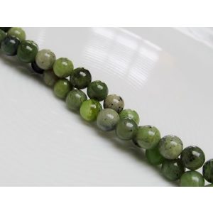 Nefrit jade. 6mm. 1 szál. (kb. 40cm)