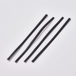 1000db. Pvc borítású, galvanizált drót.