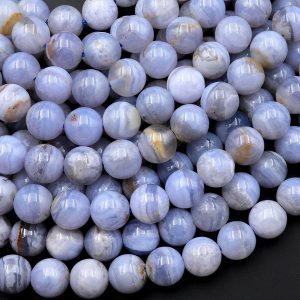 1 szál. Kalcedon. 8mm. II. osztály.. 