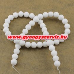   Matt jade ásványgyöngy. 10mm. Porcelán fehér. 1 szál. (kb. 40cm)