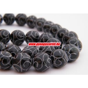 Faragott achát ásványgyöngy. 10mm. Fekete. 1 szál.