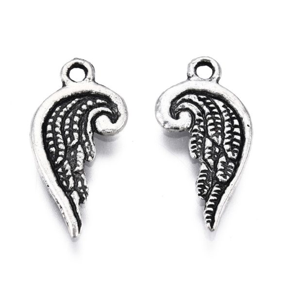 100db. Angyalszárny medál. 19x9.5mm. Antik ezüst szín.