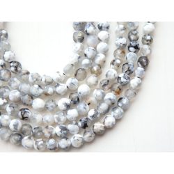 Leárazva!  Csiszolt sárkány achát 2. 8mm. 1 szál.