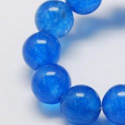 Jade ásványgyöngy. Égkék. 8mm.  1 szál. (kb. 40cm)