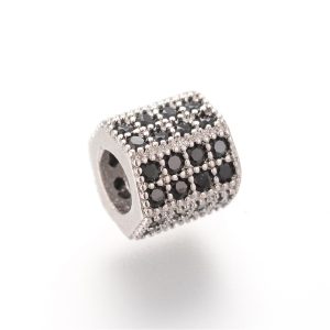 Kiárusítás! Cirkon kristályos, hexagon köztes gyöngy. 7.1x7.3mm. Platina szín, fekete kristály.